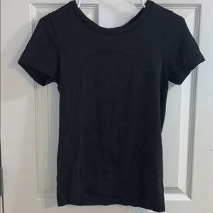Lululemon swiftly tech short sleeve 2.0
